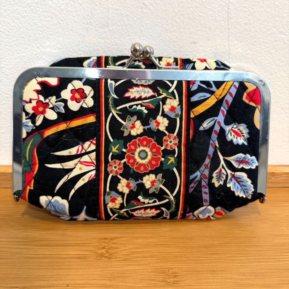 Vera Bradley Barcelona Kiss Lock Clutch Purse Retired Floral Quilted Cotton